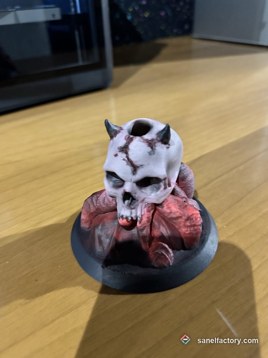 Craniu printat 3D după vopsire
